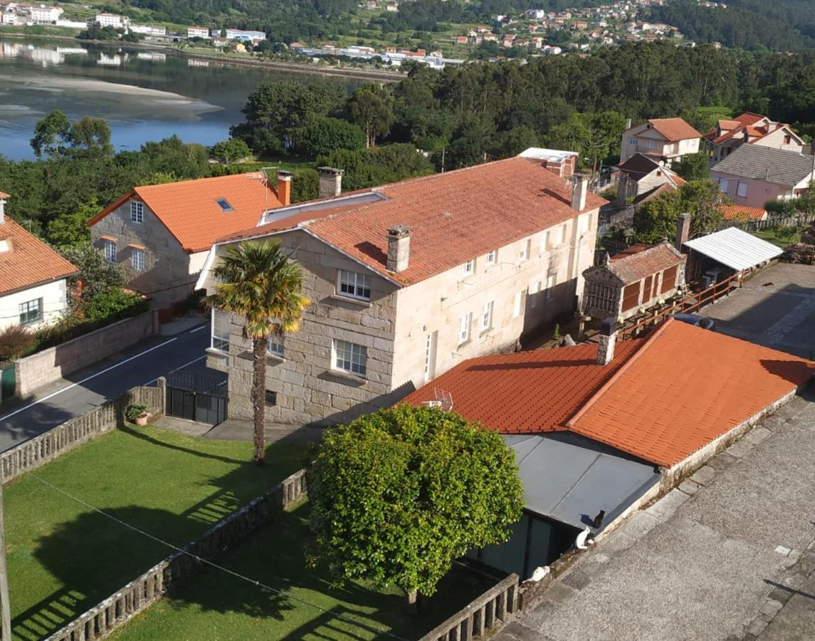 A Casa De Mateu Apartment Pontevedra Ngoại thất bức ảnh